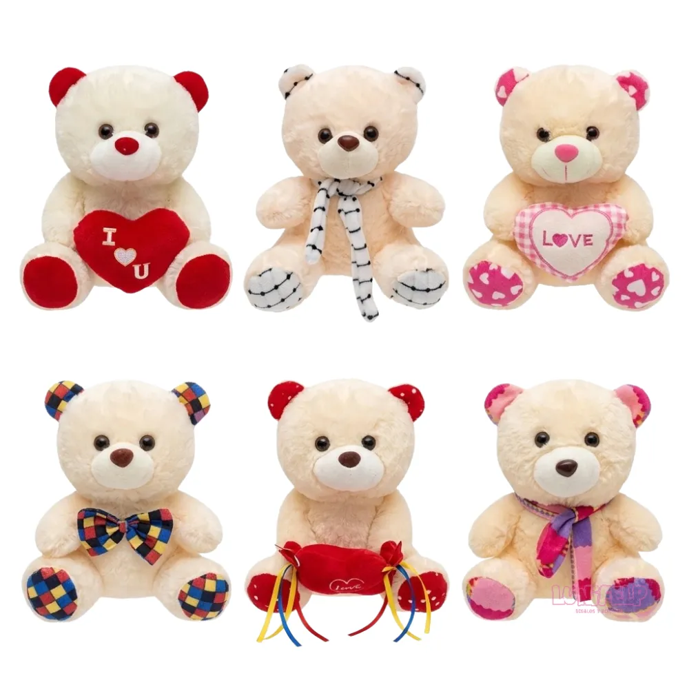 Peluche Oso con Accesorios - 20 cm